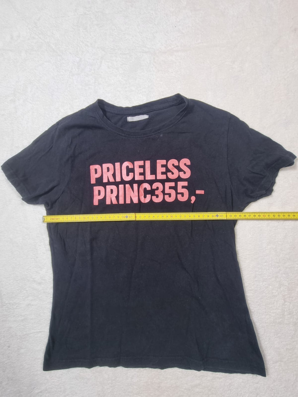 Tricou Negru "Priceless Princ355,-" M
