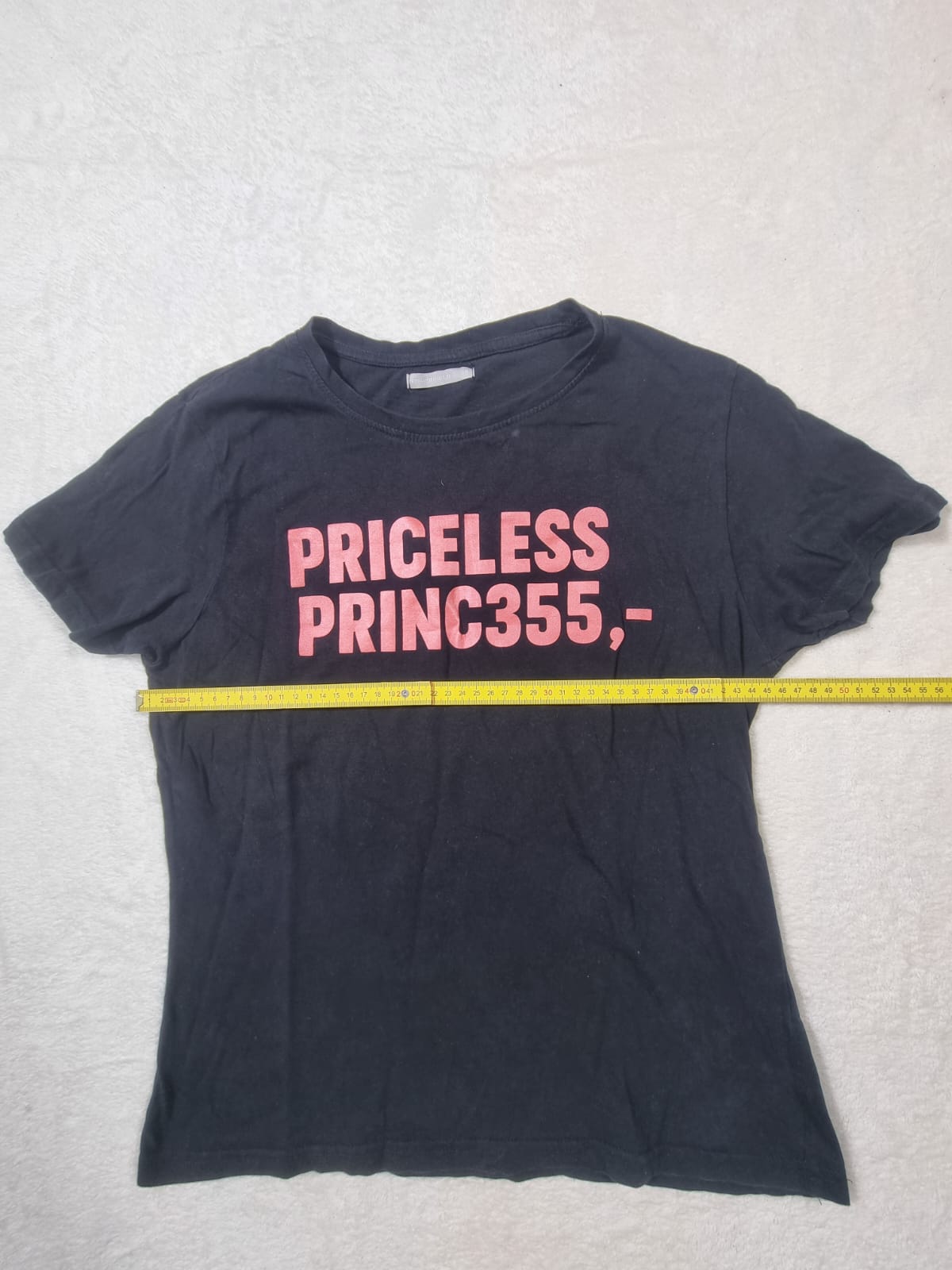 Tricou Negru "Priceless Princ355,-" M