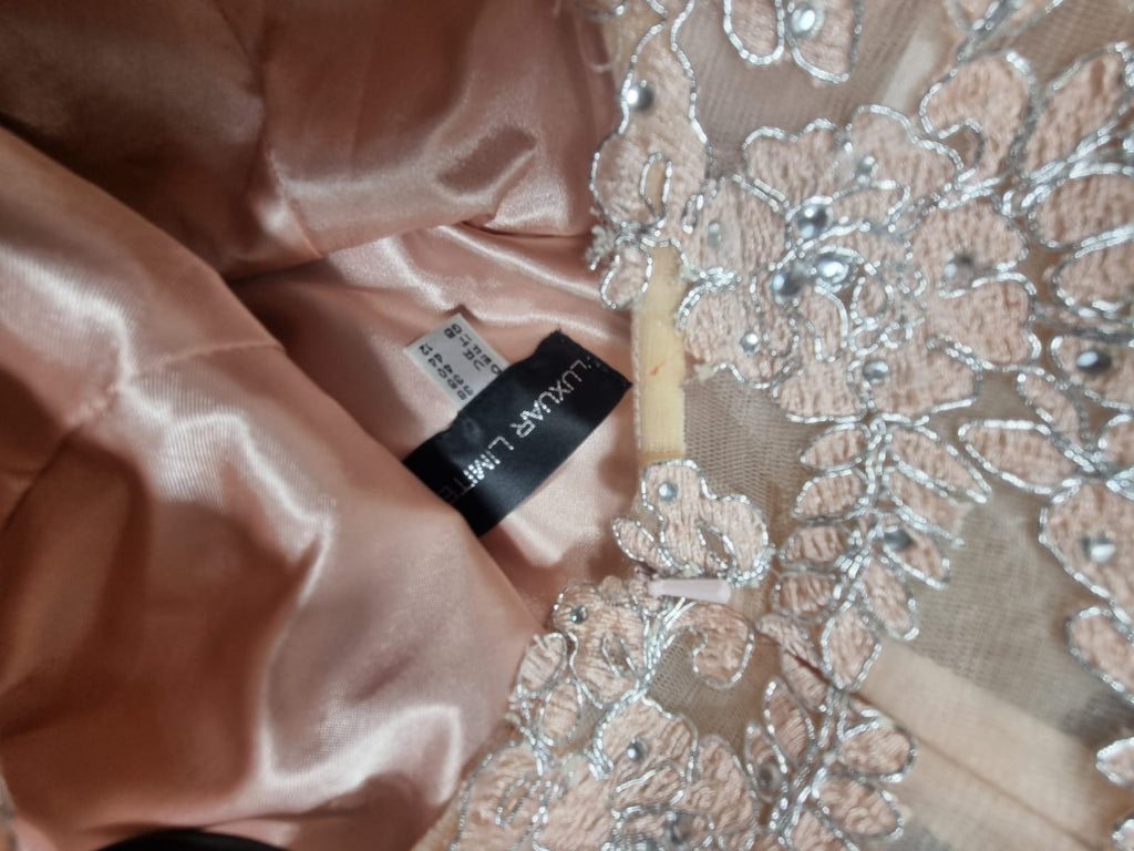 Rochie de Seară Maxi Champagne cu Broderie Florală 3D și Mâneci Fluture - Luxuar Limited