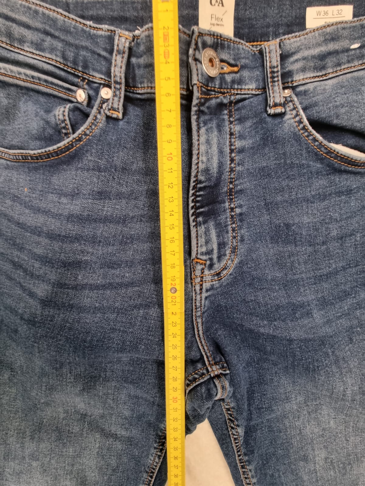 Blugi albastri elastici C&A