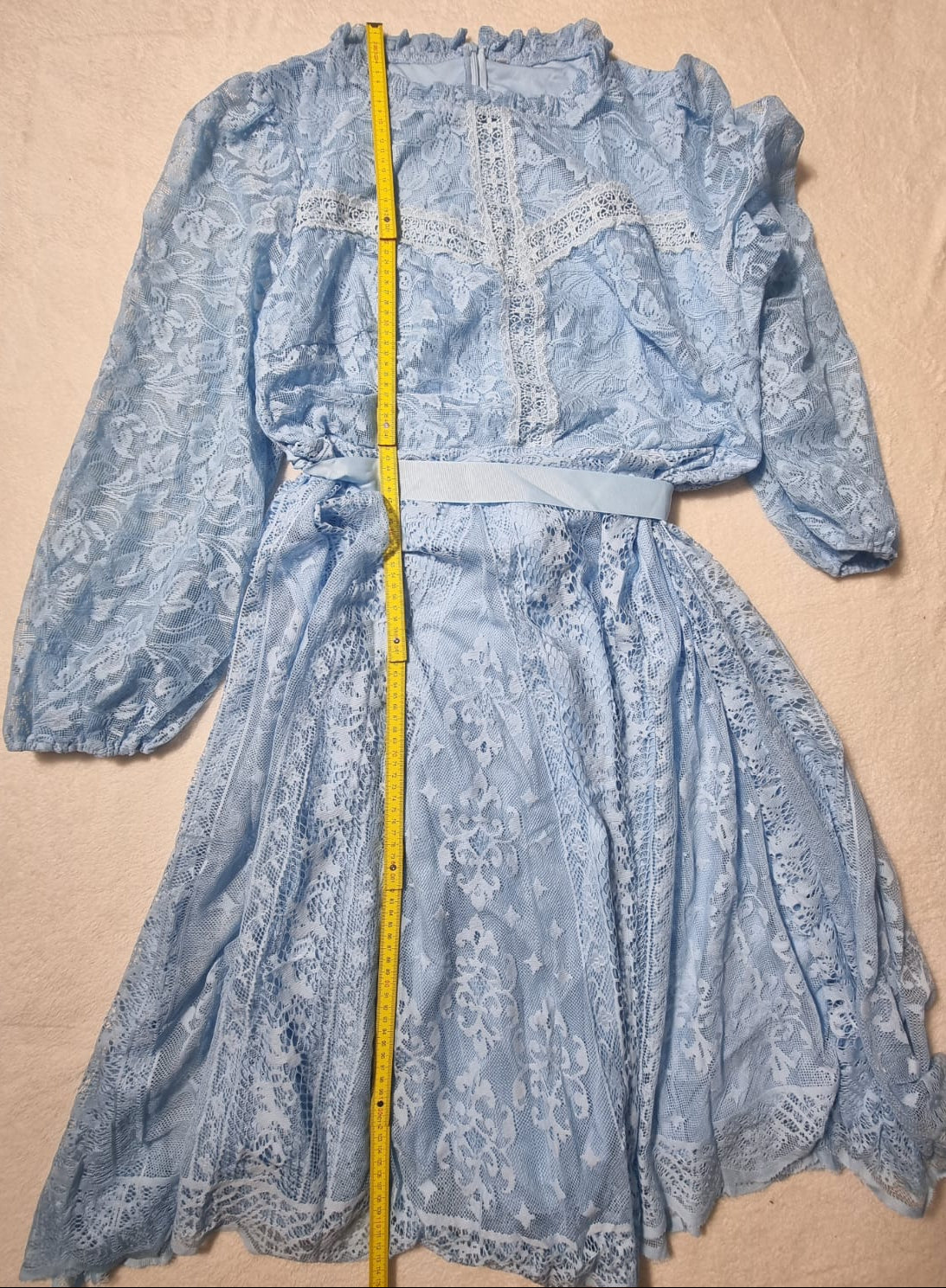 Rochie din Dantelă Albastră cu Mâneci Lungi și Cordon – 3XL