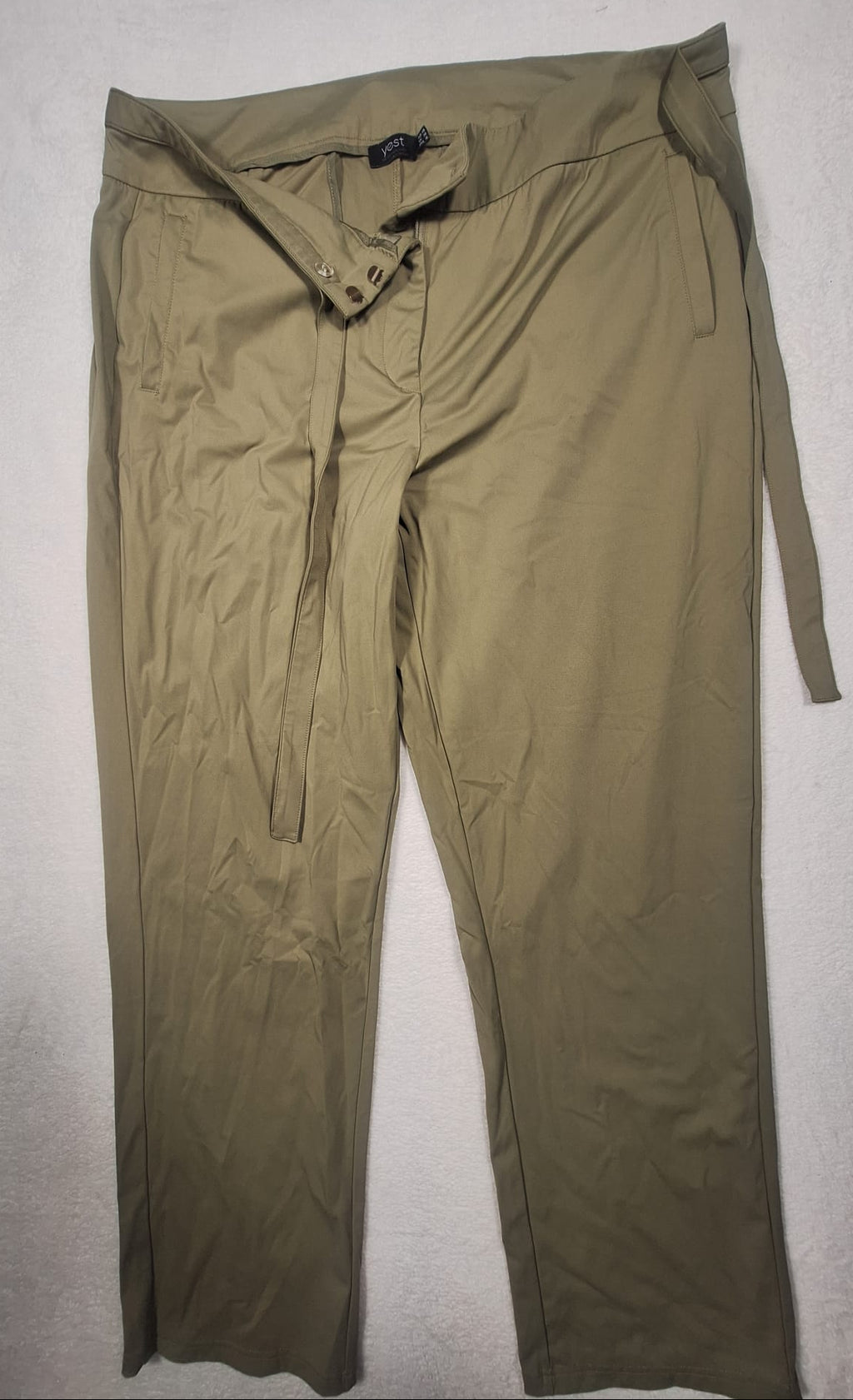 Pantaloni Yest Kaki cu Cordon – EUR 46
