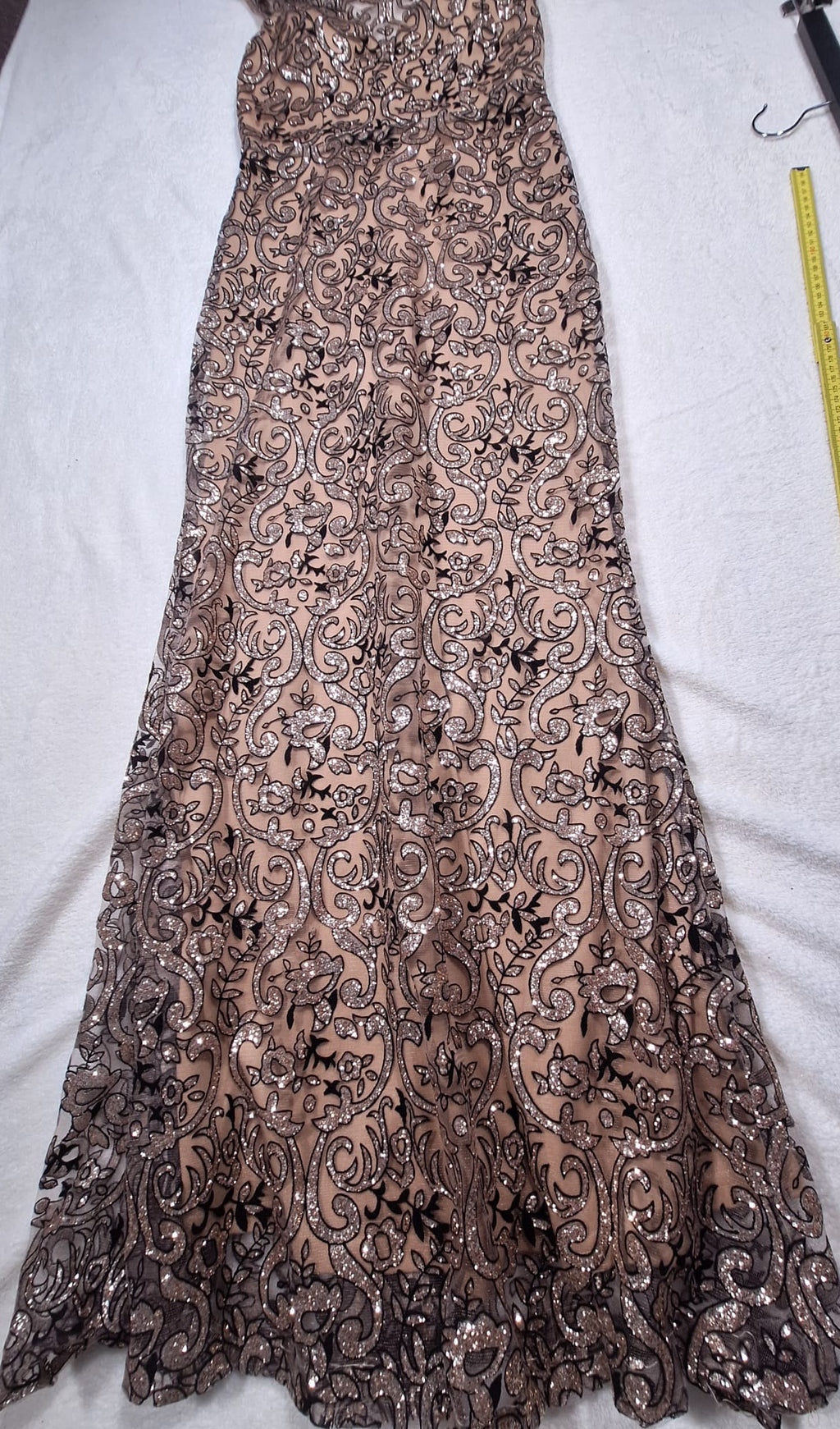 Rochie de Seară cu Dantelă și Paiete Cherry Koko