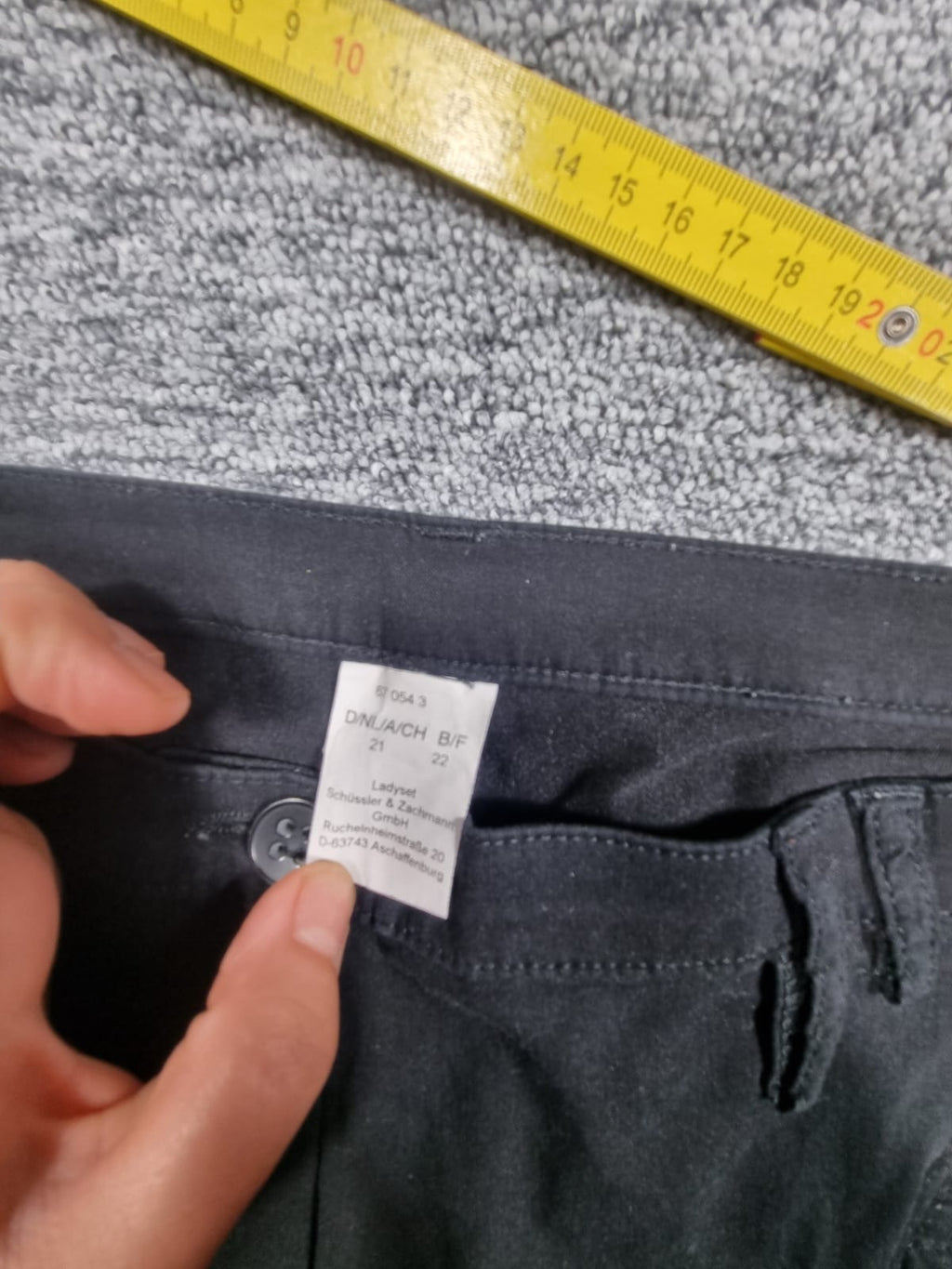 Pantaloni Negri Slim Buzunare Fermoar Moto-Chic