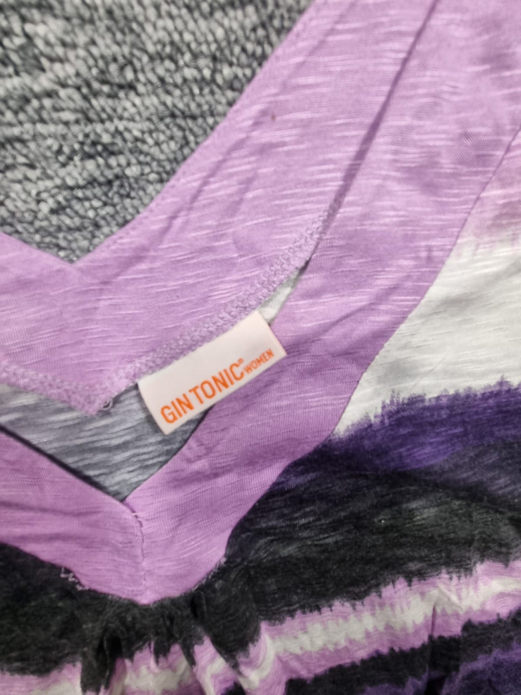 Tricou Violet Dungi Ombre Decolteu V Franjuri