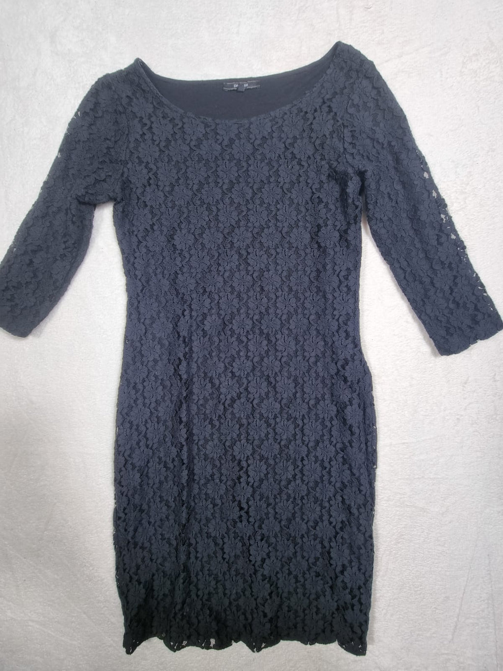 Rochie Bodycon Dantela Neagră – Mâneci 3/4