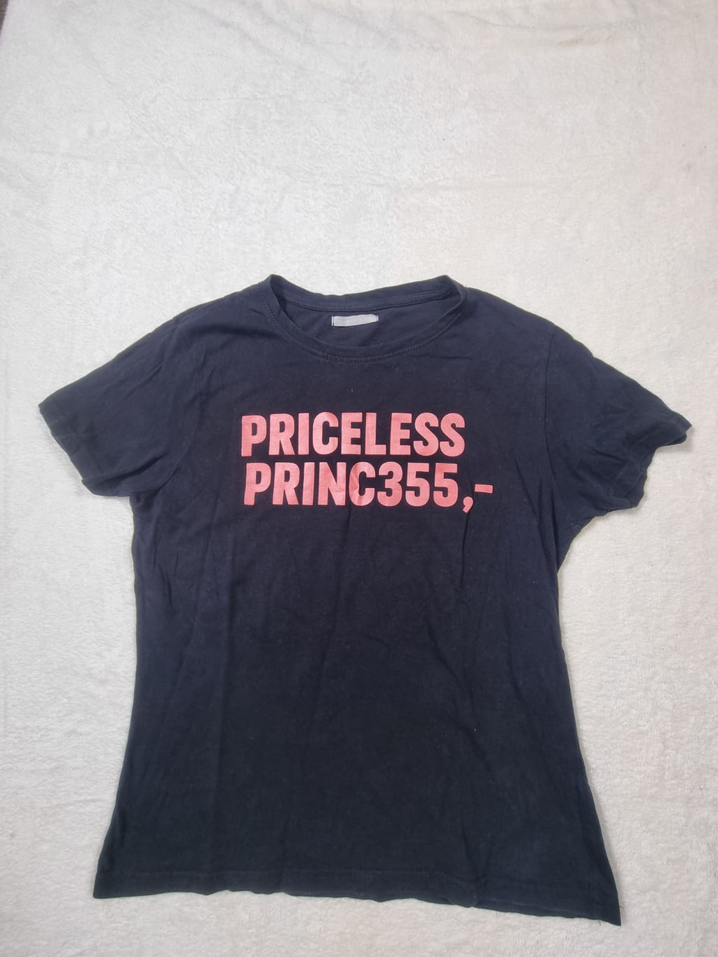 Tricou Negru "Priceless Princ355,-" M
