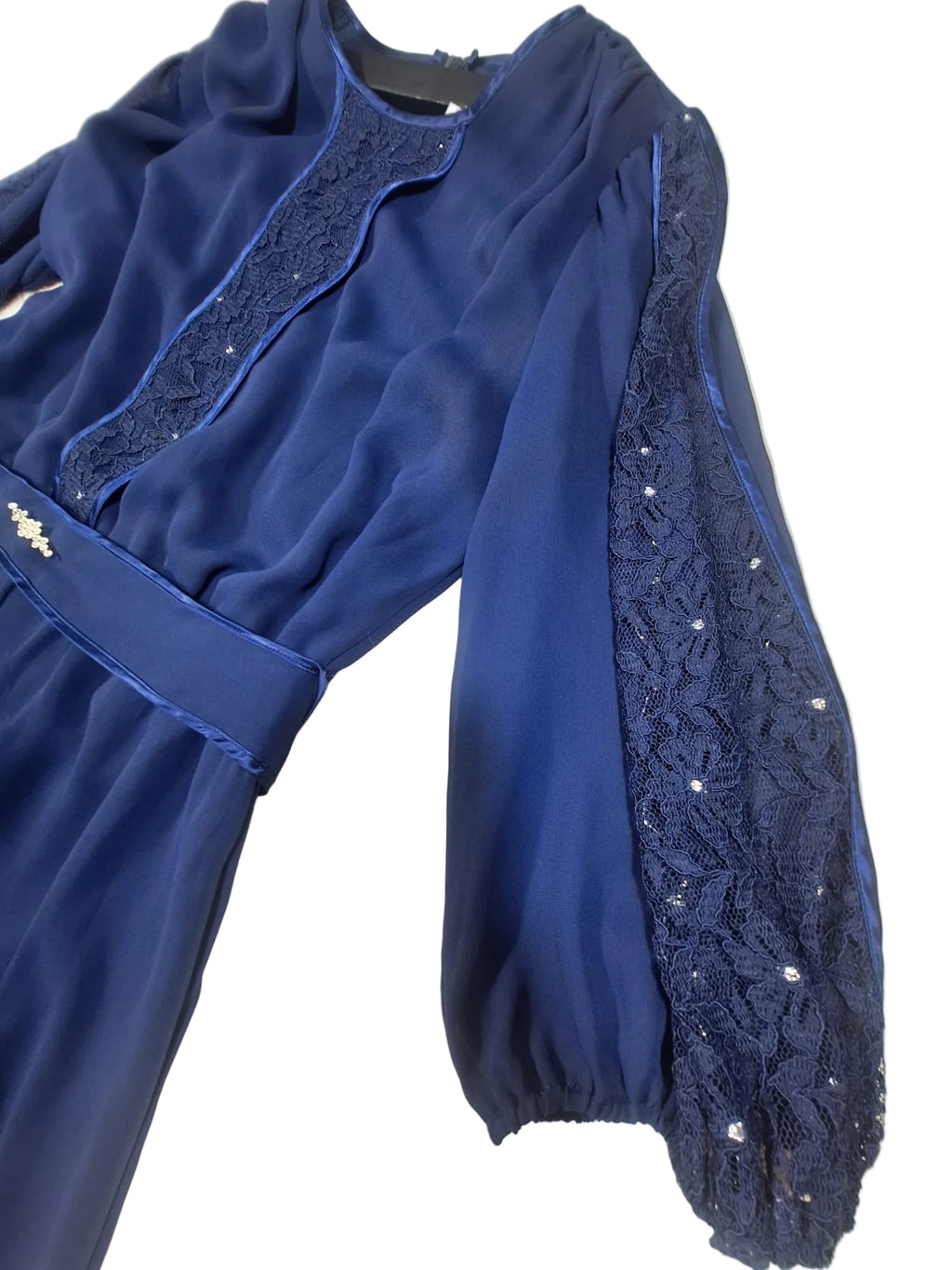 Rochie de Seară Bleumarin Maxi cu Dantelă și Brâu