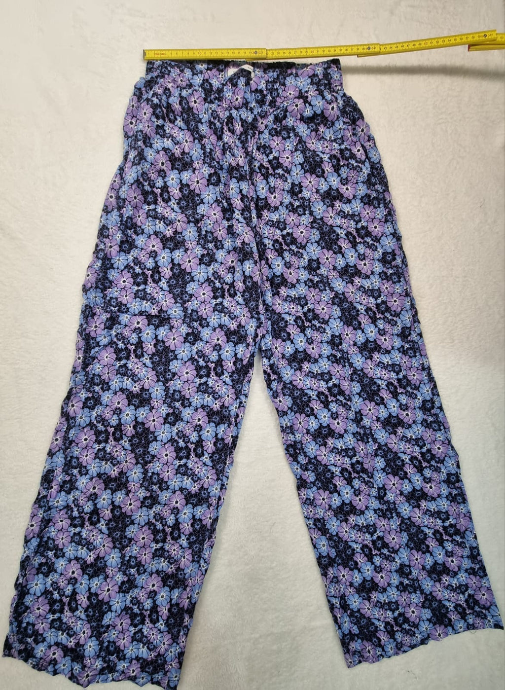 Pantaloni Roz cu Albastru de Vară Sinsay – Mărimea L