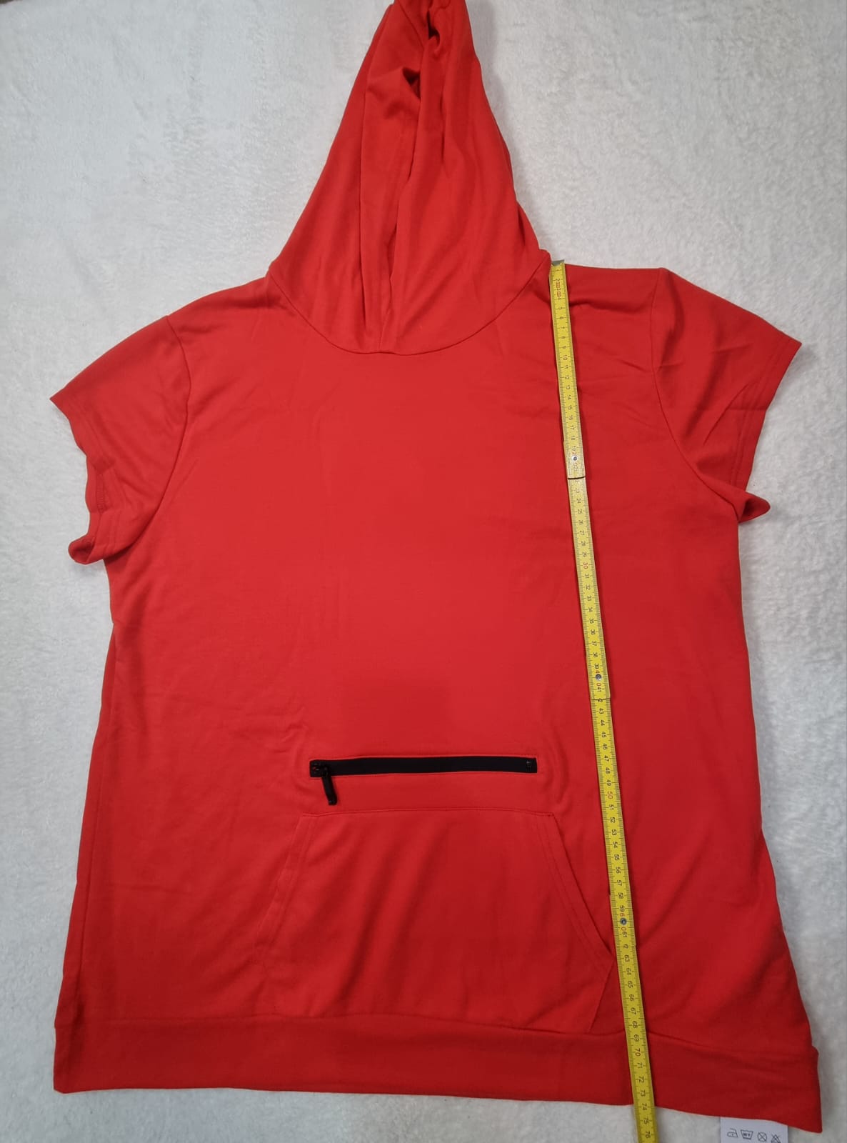 Tricou Roșu cu Glugă și Buzunar Cangur Mâneci Scurte – Mărimea XXL