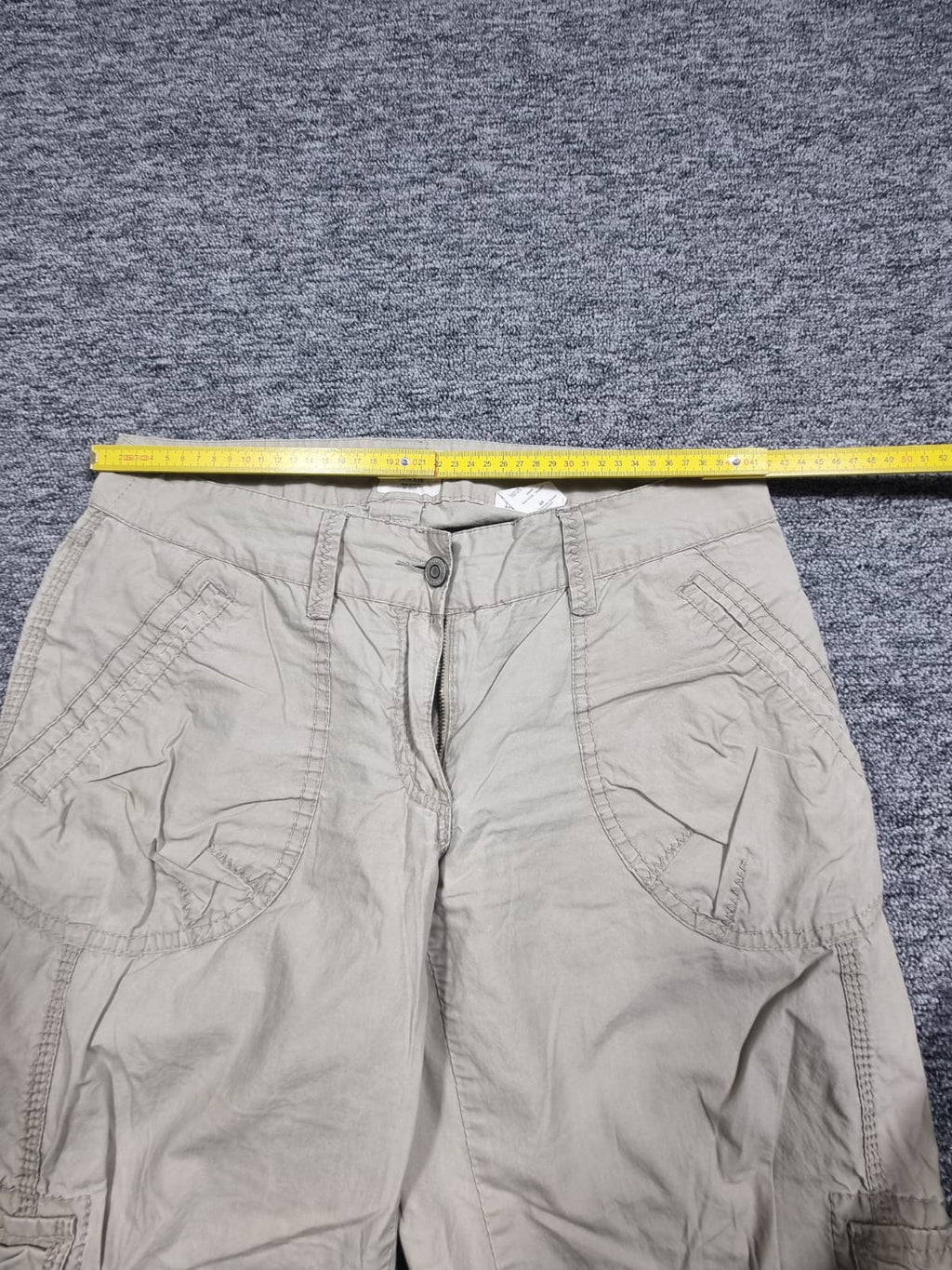 Pantaloni Cargo Bej Talie Joasă Buzunare Laterale Y2K