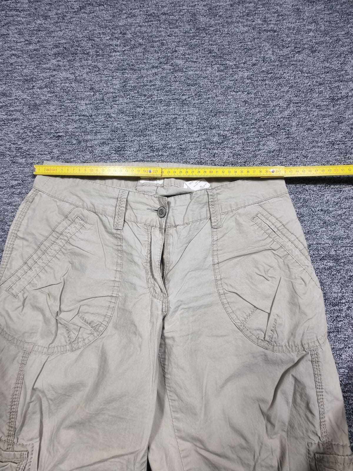 Pantaloni Cargo Bej Talie Joasă Buzunare Laterale Y2K