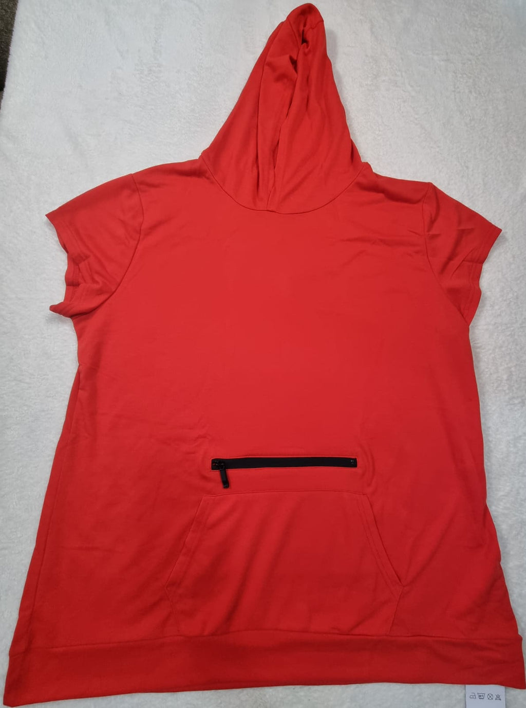 Tricou Roșu cu Glugă și Buzunar Cangur Mâneci Scurte – Mărimea XXL