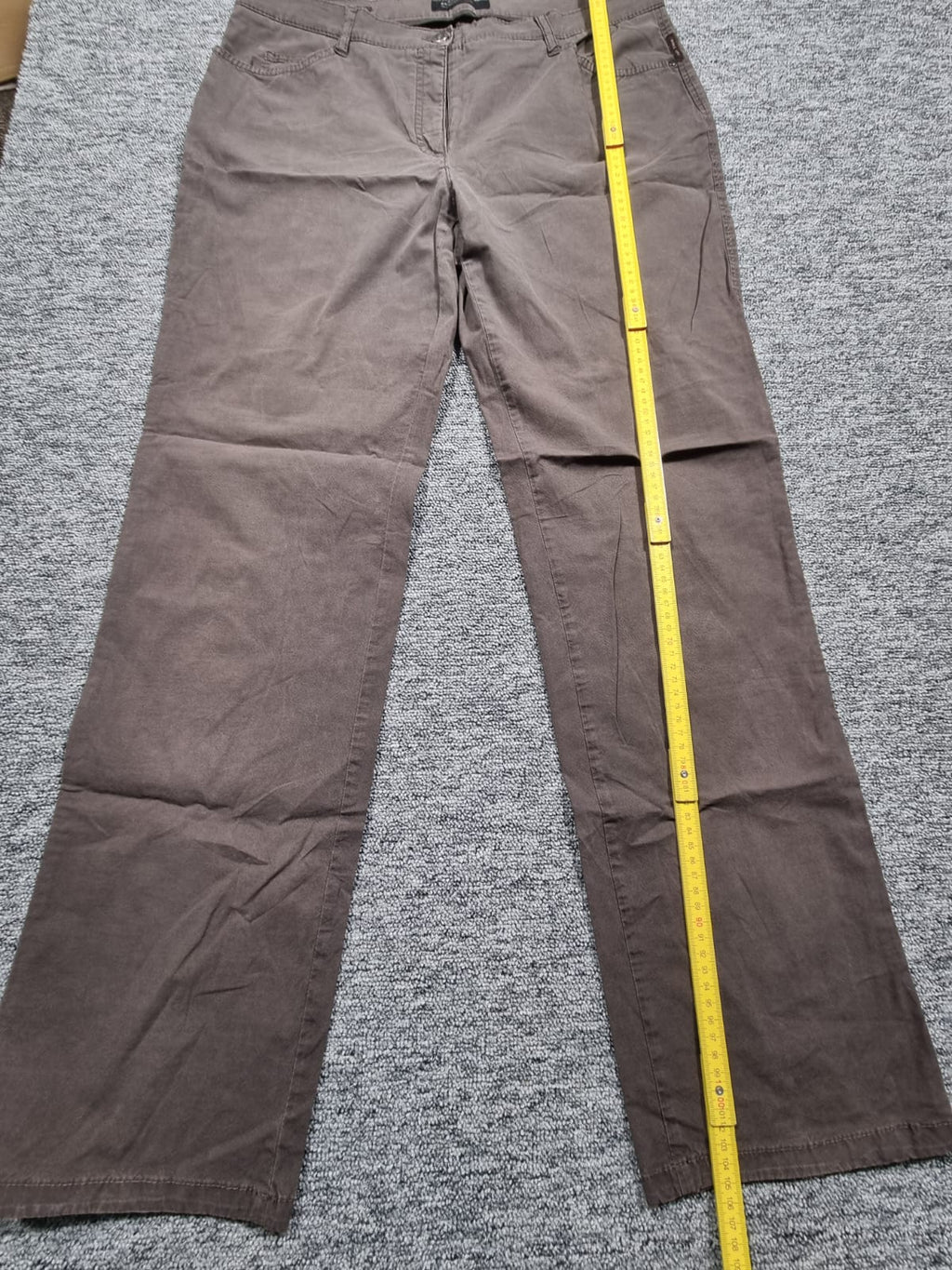 Pantaloni Drepți Maro Taupe Basler Talie Medie