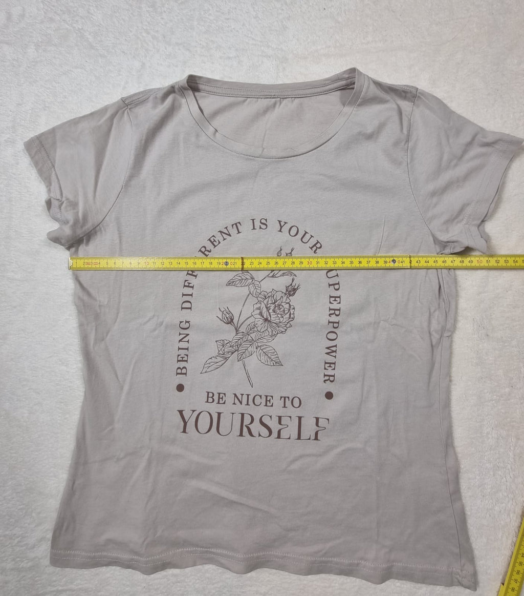 Tricou Gri "Being Different Is Your Superpower" M/L