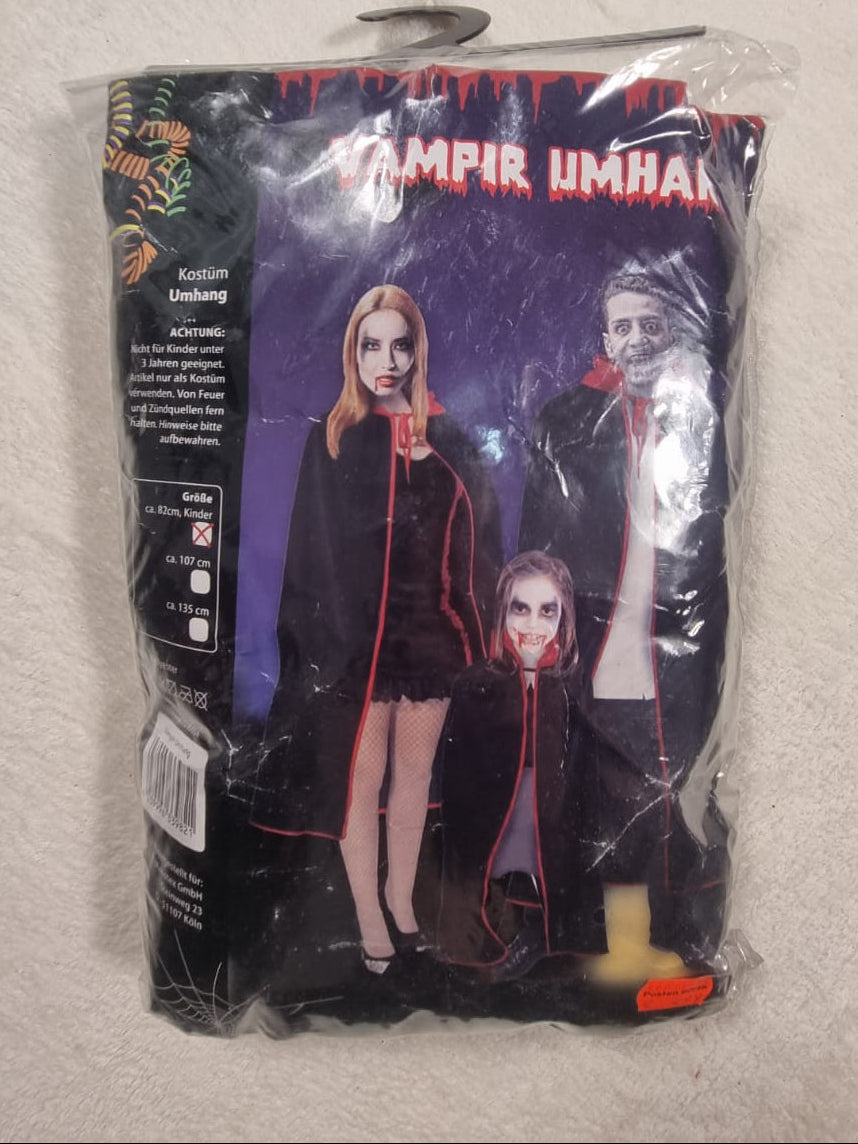 Costum Vampir cu Pelerină